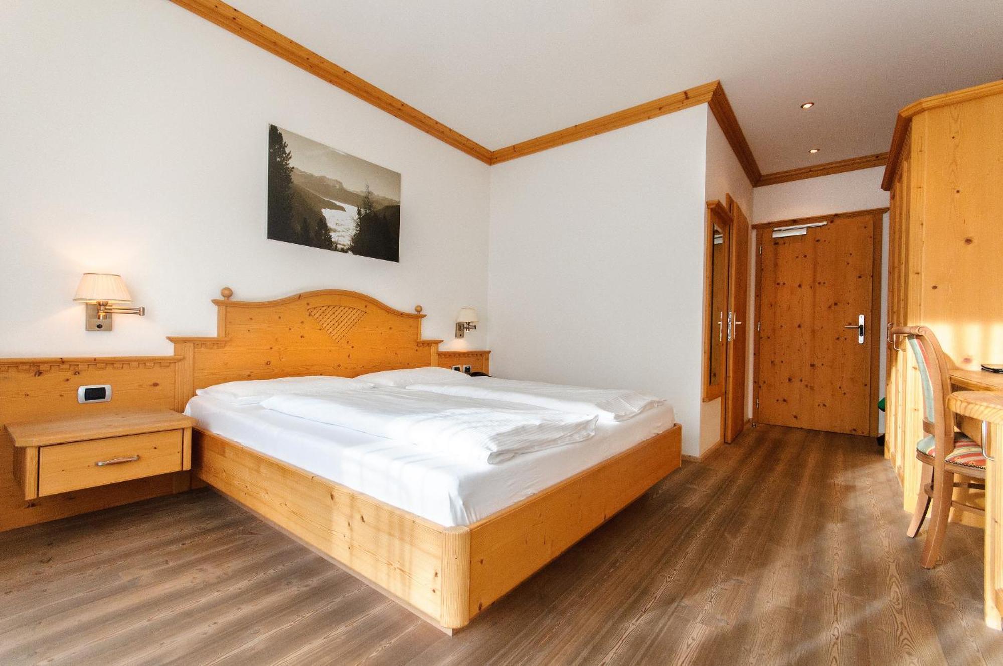 Residence Hotel Alpinum Кампо-Турес Номер фото